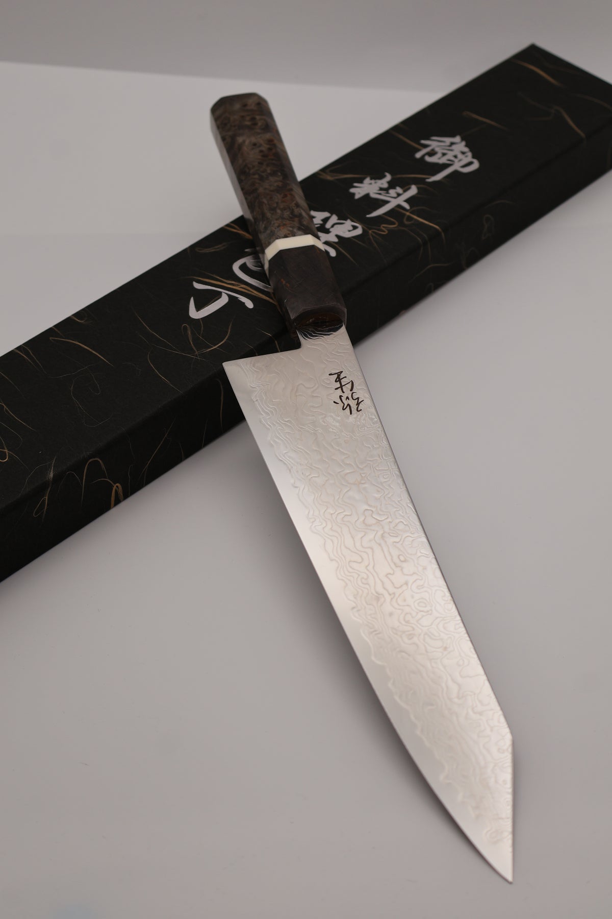 牛刀 Gyutou (Chef's Knife)