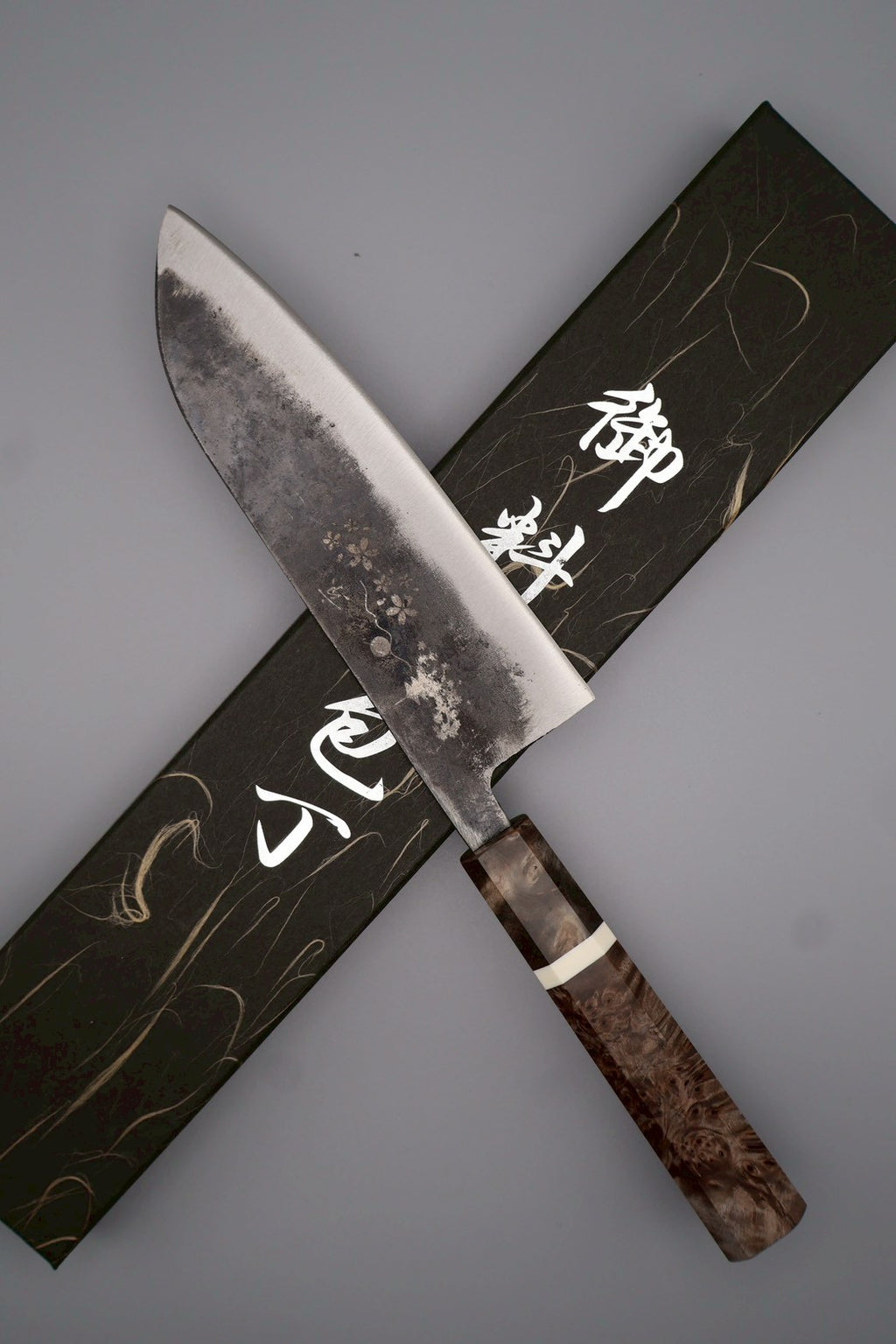 京　桜　三徳包丁 Miyako Sakura Santoku