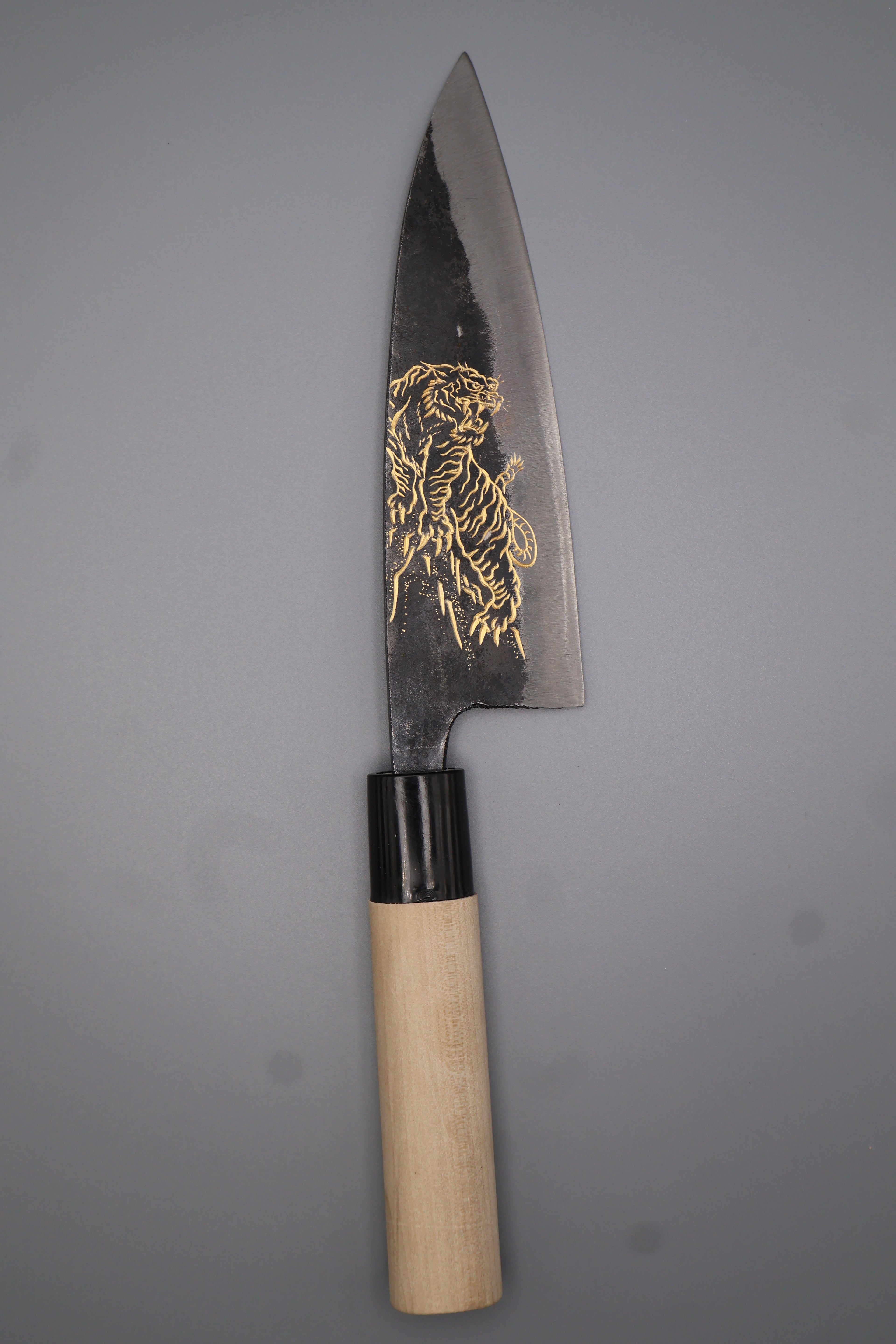 黒打出刃 白虎 Kurouchi DEBA White Tiger