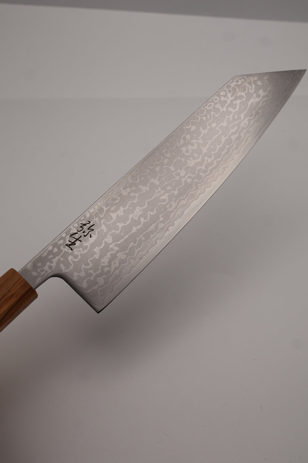 E177 雲 切付牛刀210 Kumo Sworded Chef Knife